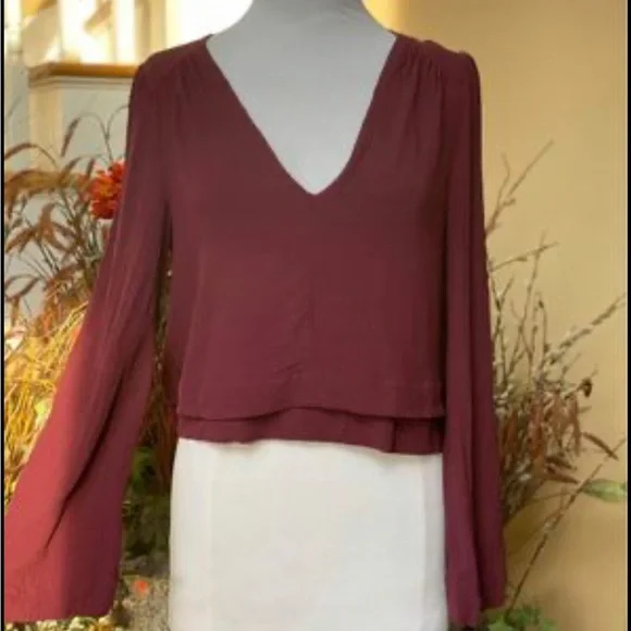 Free People Burgundy Wine Layered Bell Sleeve Top Sz Medium. - Picture 1 of 5